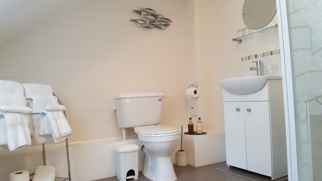 לו Schooner Point Guest House מראה חיצוני תמונה
