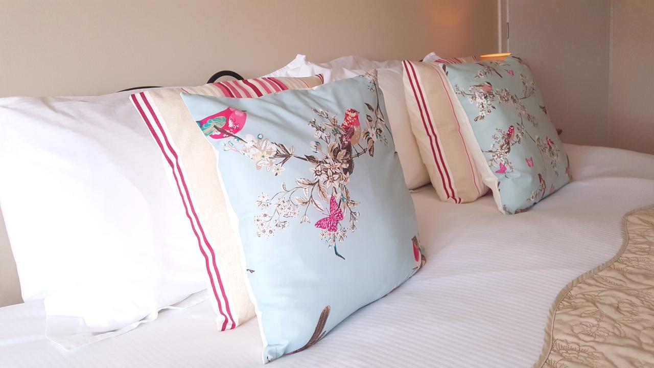 לו Schooner Point Guest House מראה חיצוני תמונה