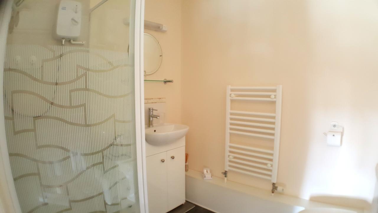 לו Schooner Point Guest House מראה חיצוני תמונה